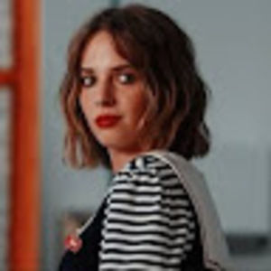 Meet your Posher, Lucy